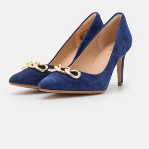 Clark's laina 85 blue suede pumps